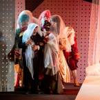 Foto Rakvere Teatri lavastusest "Tavaline ime", fotograaf Kalev Lilleorg