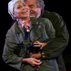 Foto Rakvere Teatri lavastusest "Lahkumine", fotograaf Kalev Lilleorg