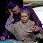 Foto Rakvere Teatri lavastusest "Lahkumine", fotograaf Kalev Lilleorg