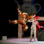 Foto Rakvere Teatri lavastusest "Piparkoogimehike", fotograaf Kalev Lilleorg