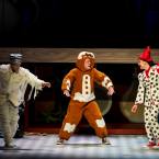 Foto Rakvere Teatri lavastusest "Piparkoogimehike", fotograaf Kalev Lilleorg