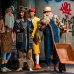 Foto Rakvere Teatri lavastusest "Päkapikkude parim puhkus", fotograaf Kalev Lilleorg