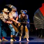 Foto Rakvere Teatri lavastusest "Päkapikkude parim puhkus", fotograaf Kalev Lilleorg