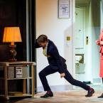 Foto Rakvere Teatri lavastusest "Kõik on jokk, proua minister", fotograaf Kalev Lilleorg