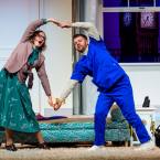 Foto Rakvere Teatri lavastusest "Kõik on jokk, proua minister", fotograaf Kalev Lilleorg