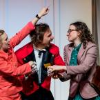 Foto Rakvere Teatri lavastusest "Kõik on jokk, proua minister", fotograaf Kalev Lilleorg