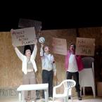 Foto Rakvere Teatri lavastusest "Lõputu suvi", fotograaf Joel Väli