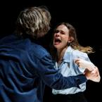 Foto Rakvere Teatri lavastusest "Pimekaader", fotograaf Kalev Lilleorg